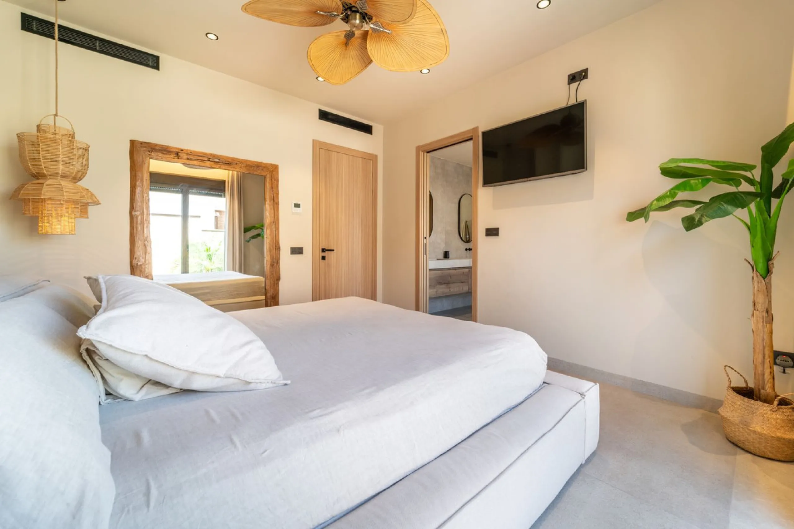 House - Detached Villa в продаже в Alhaurín de la Torre, Málaga. В доме 4 спален и 3 ванных комнат. Площадь дома 520 м²