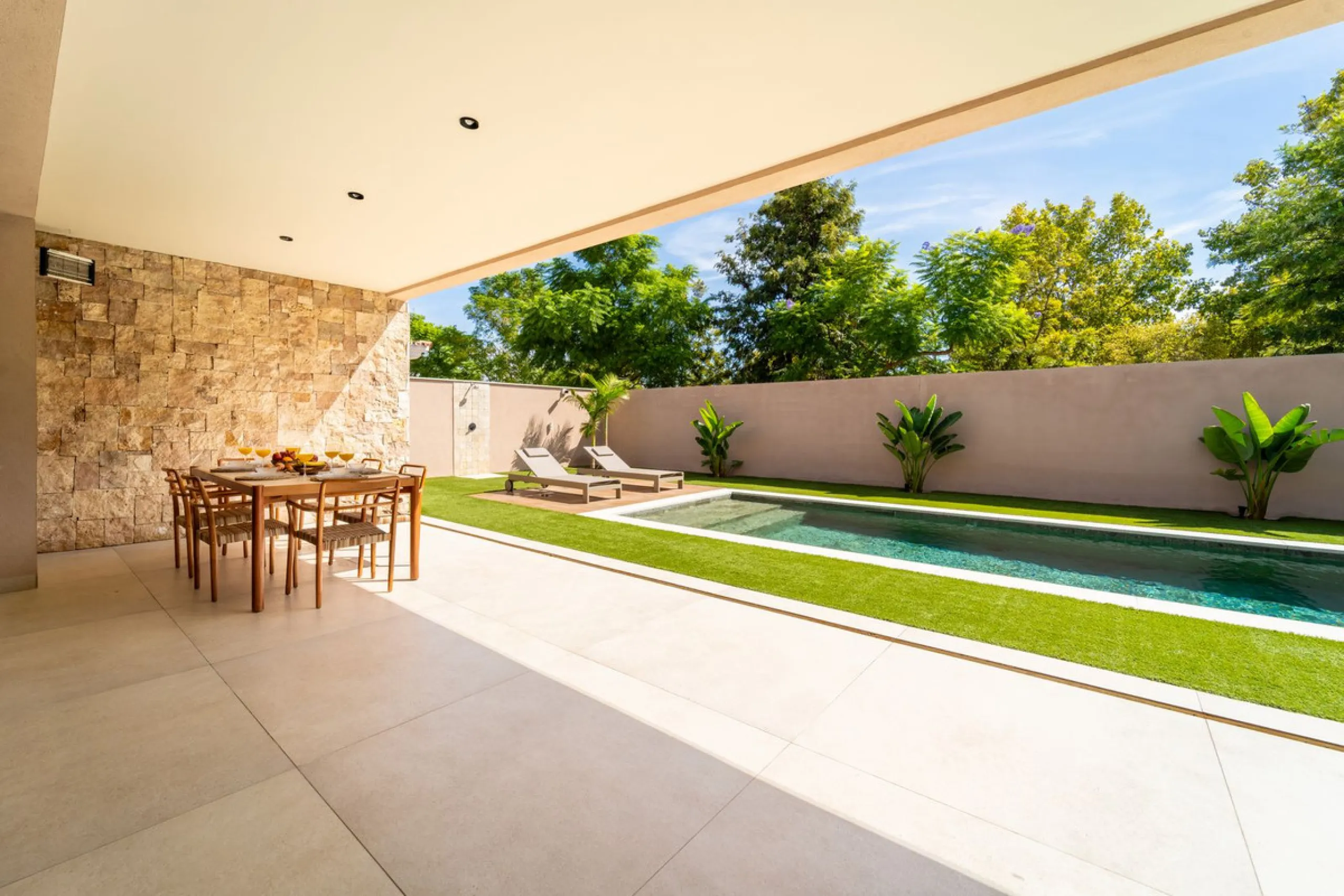 House - Detached Villa в продаже в Alhaurín de la Torre, Málaga. В доме 4 спален и 3 ванных комнат. Площадь дома 520 м²