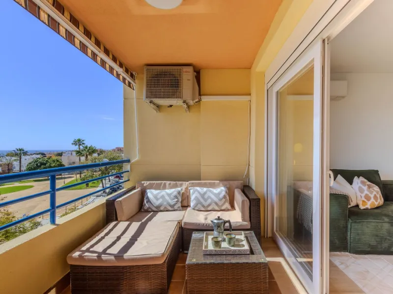 We present this spectacular property for sale on the prestigious Vicente Blanch Picot Street, located within an exclusive gated community that offers an unparalleled lifestyle. Enjoy magnificent communal areas, including lush gardens, swimming pools, padd