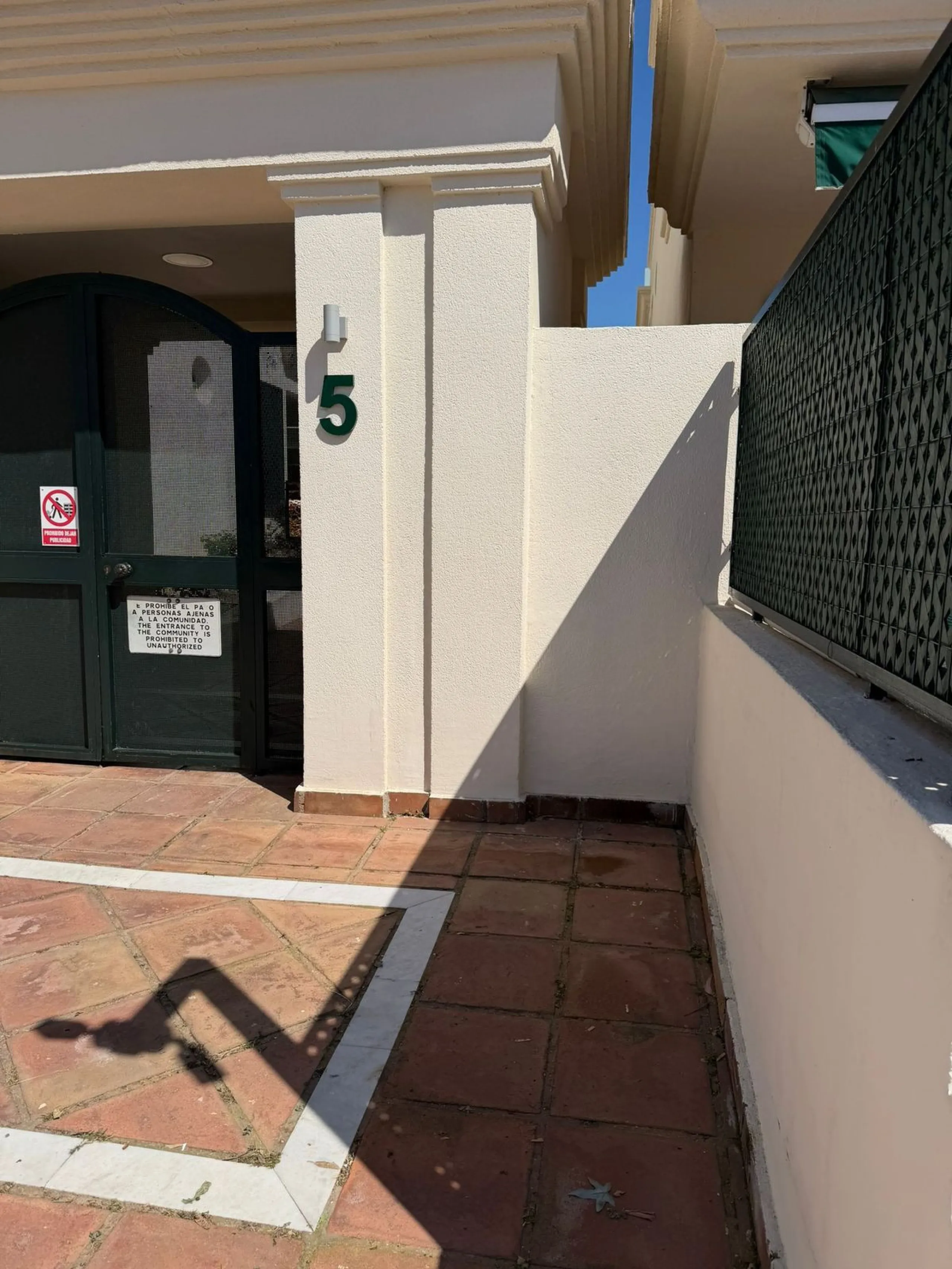 Apartment - Penthouse в продаже в Marbella, Málaga. В доме 2 спален и 2 ванных комнат. Площадь дома 97 м²