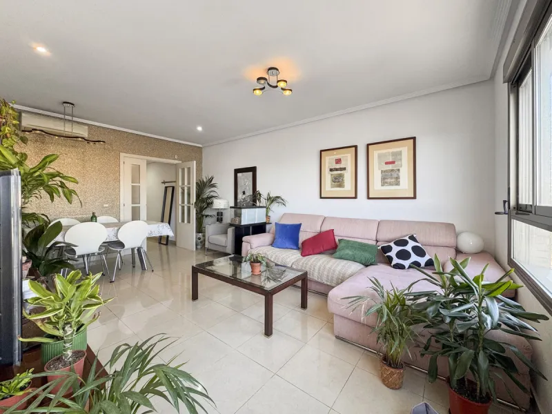 Exclusive Beachfront Apartment in Huelin, Málaga