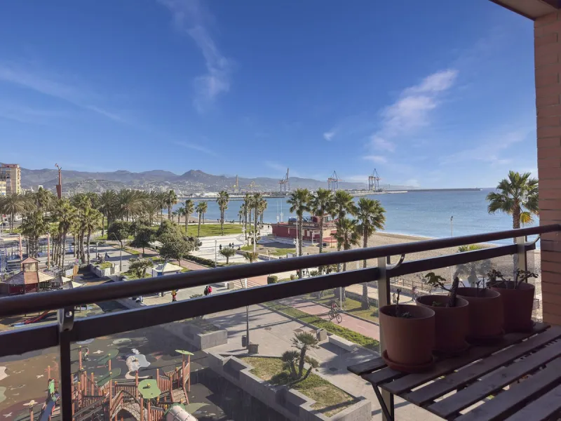 Exclusive Beachfront Apartment in Huelin, Málaga