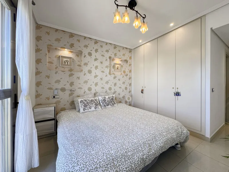Exclusive Beachfront Apartment in Huelin, Málaga