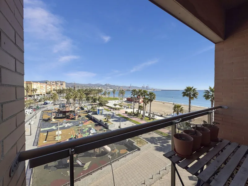 Exclusive Beachfront Apartment in Huelin, Málaga