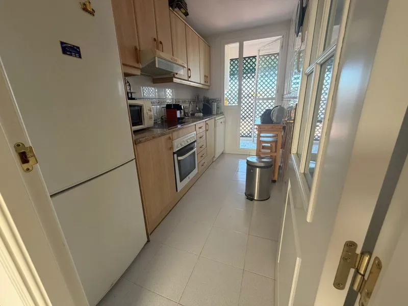 Apartment - Penthouse в продаже в Marbella, Málaga. В доме 2 спален и 2 ванных комнат. Площадь дома 97 м²