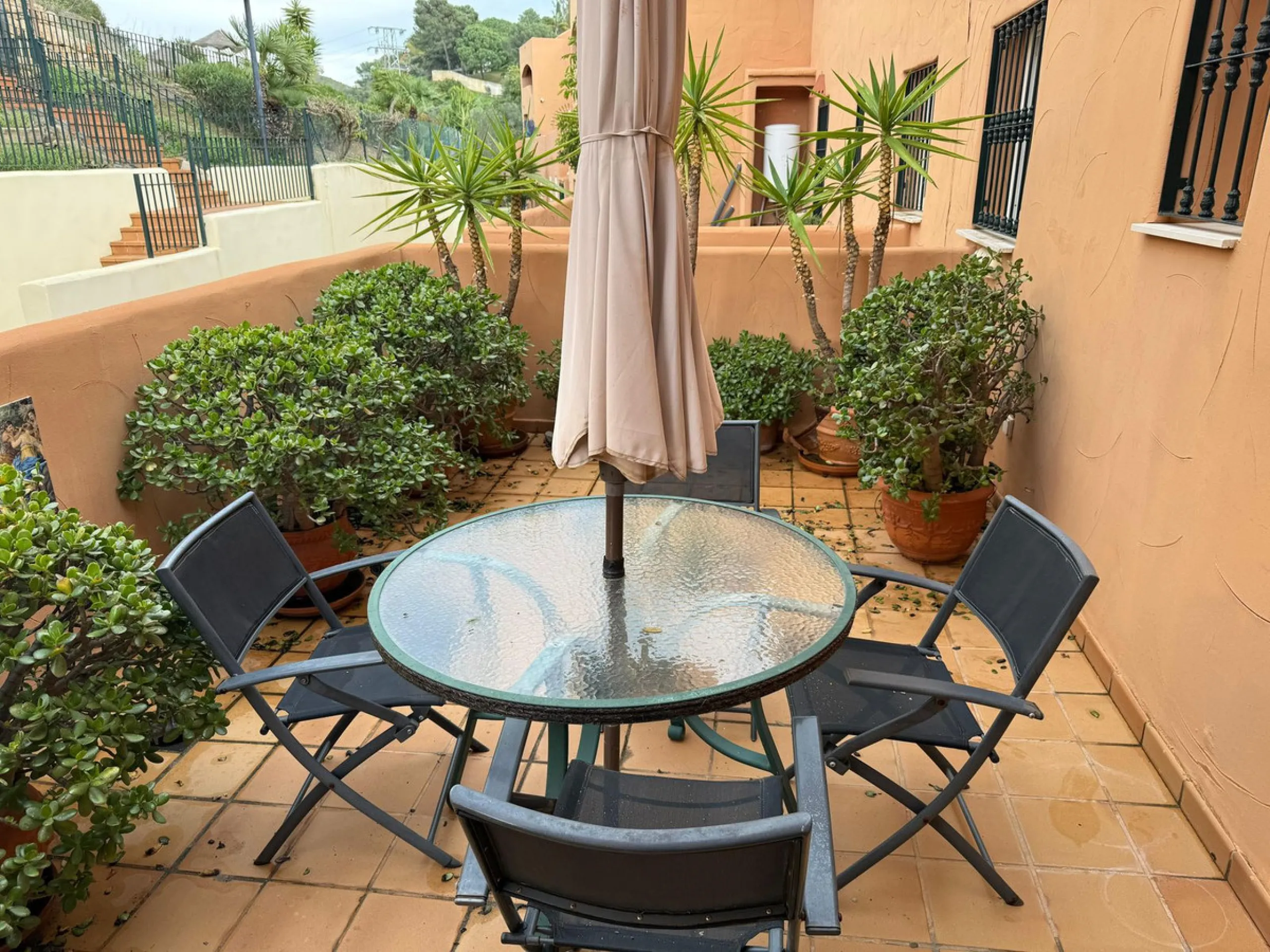 Elegant 2-Bedroom Apartment with Sea Views in Los Lagos de Santa María Golf, Elviria – Marbella East