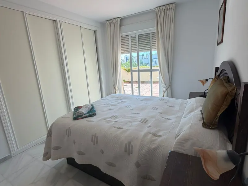 Apartment - Penthouse в продаже в Marbella, Málaga. В доме 2 спален и 2 ванных комнат. Площадь дома 97 м²