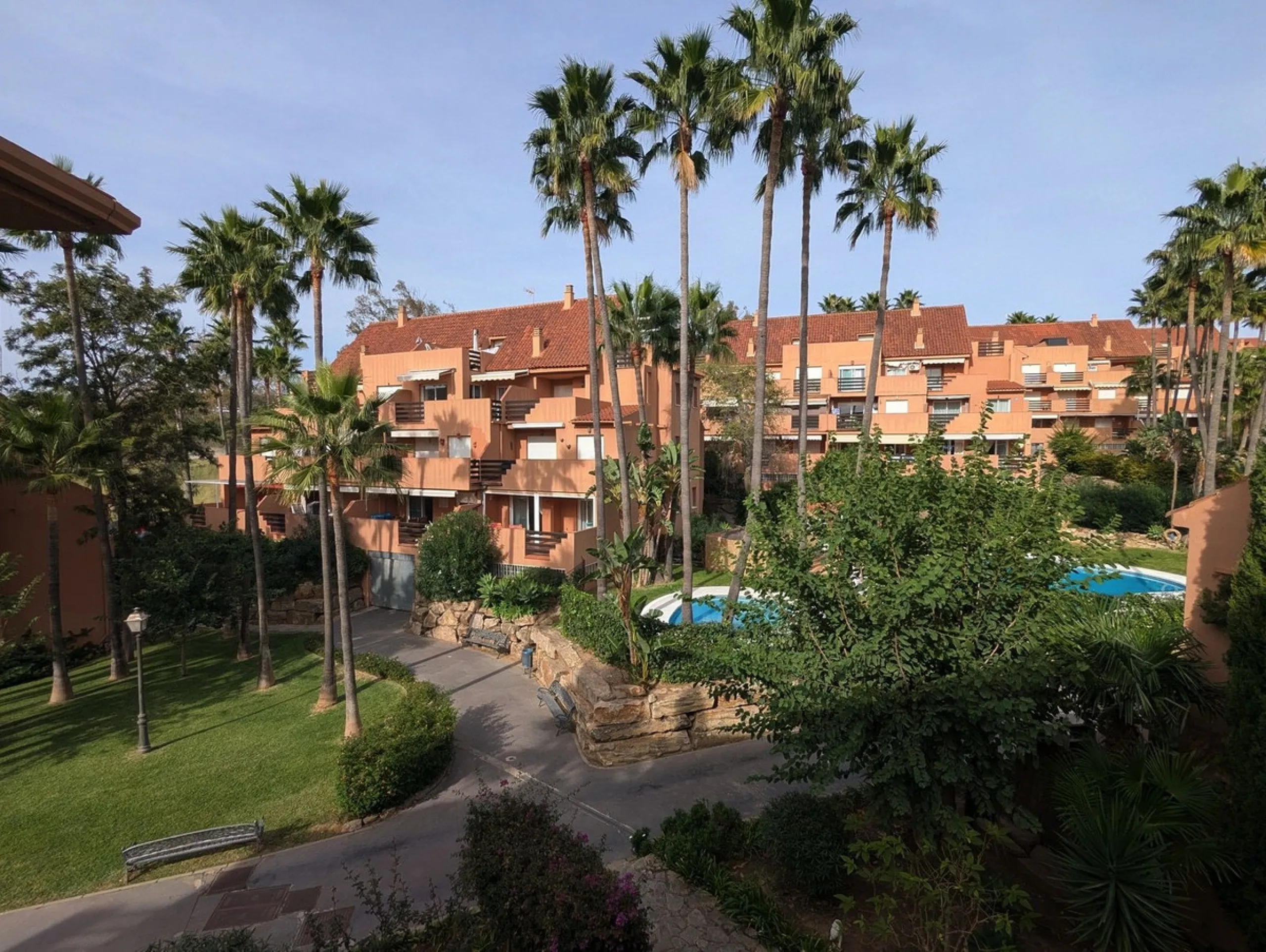 Apartment - Penthouse Duplex в продаже в Casares, Málaga. В доме 3 спален и 3 ванных комнат. Площадь дома 116 м²