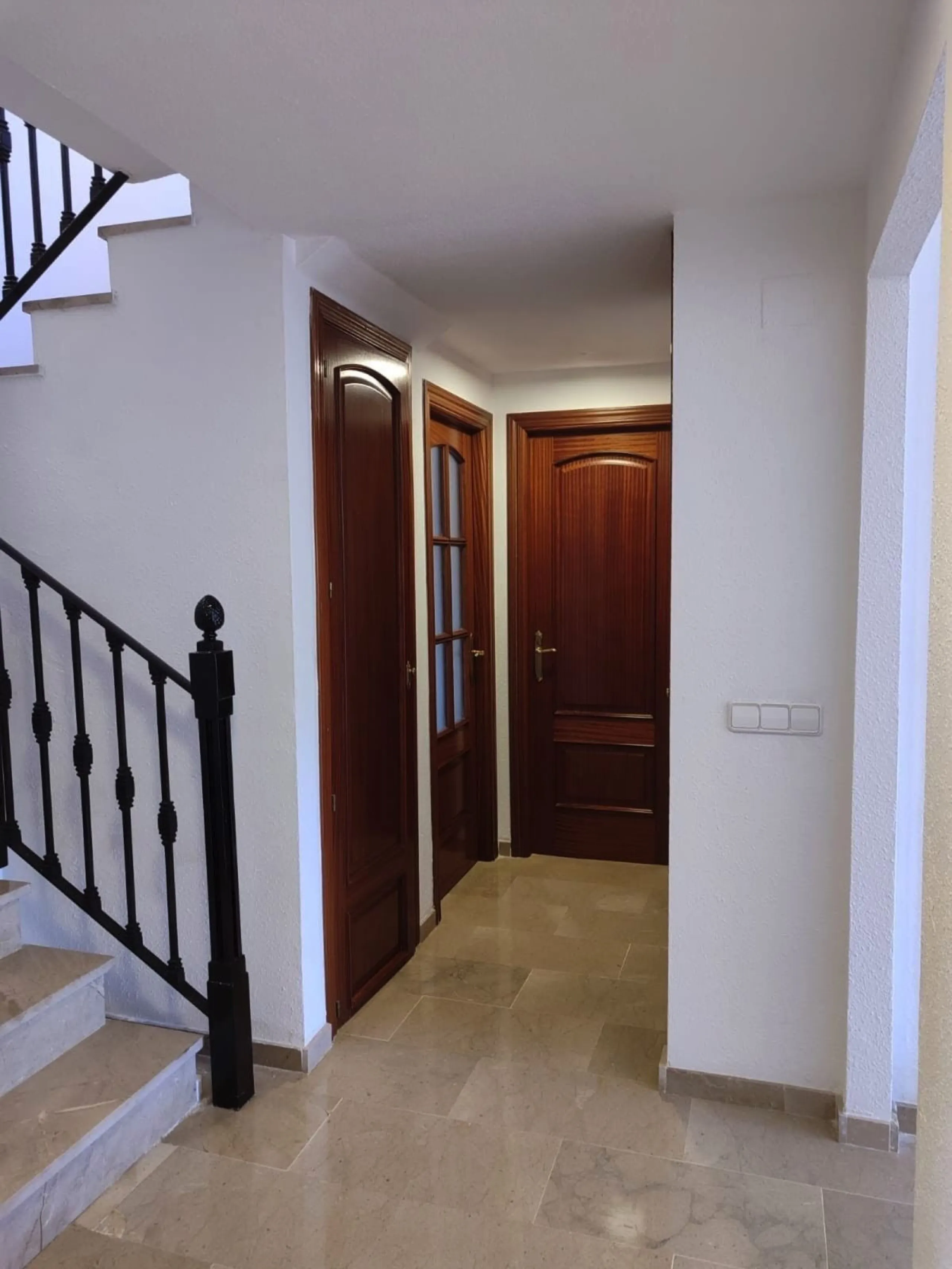 Apartment - Penthouse Duplex в продаже в Casares, Málaga. В доме 3 спален и 3 ванных комнат. Площадь дома 116 м²
