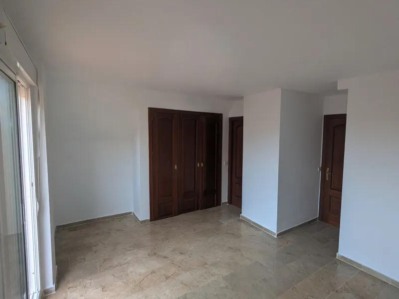 Apartment - Penthouse Duplex в продаже в Casares, Málaga. В доме 3 спален и 3 ванных комнат. Площадь дома 116 м²