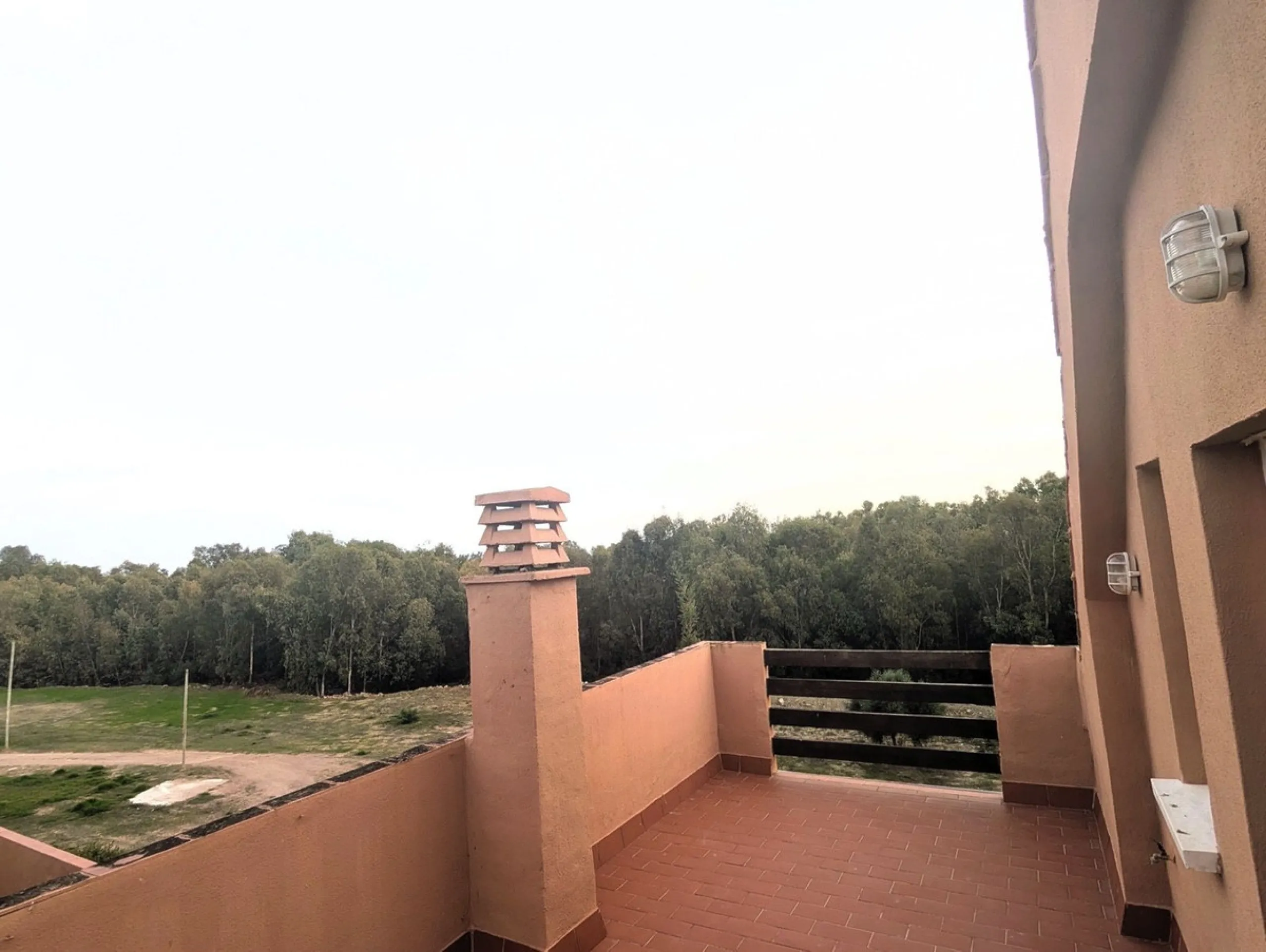 Apartment - Penthouse Duplex в продаже в Casares, Málaga. В доме 3 спален и 3 ванных комнат. Площадь дома 116 м²