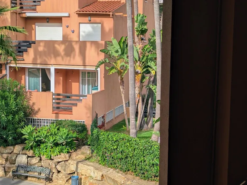 Apartment - Penthouse Duplex в продаже в Casares, Málaga. В доме 3 спален и 3 ванных комнат. Площадь дома 116 м²