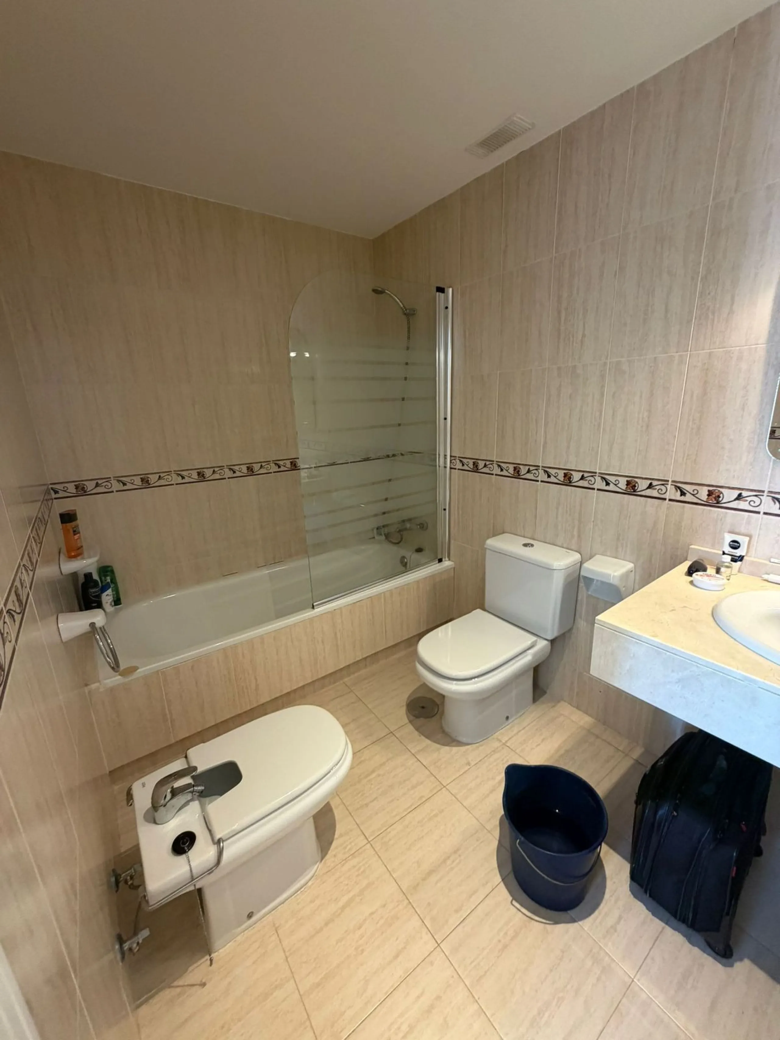 Apartment - Penthouse в продаже в Marbella, Málaga. В доме 2 спален и 2 ванных комнат. Площадь дома 97 м²