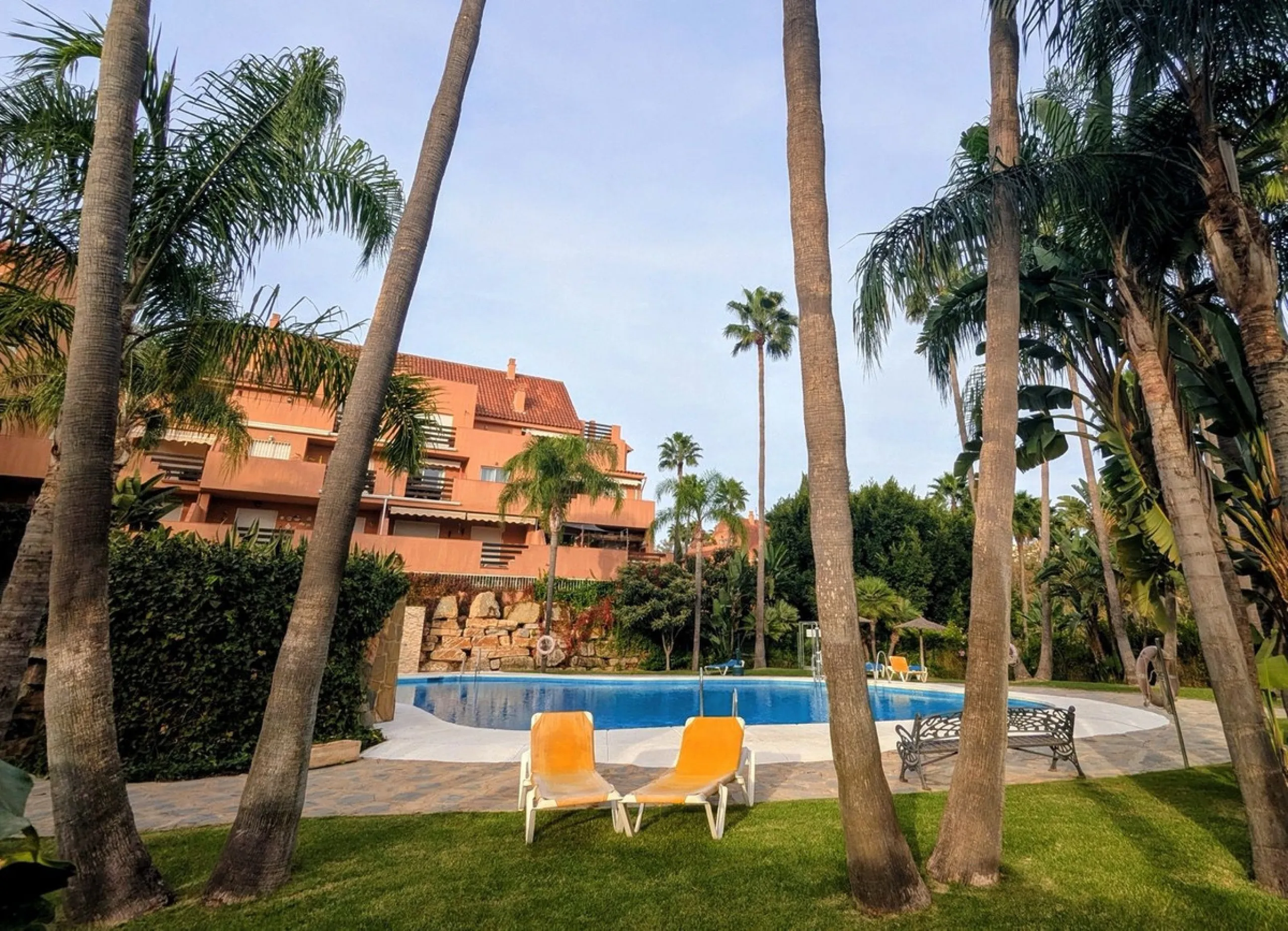 Apartment - Penthouse Duplex в продаже в Casares, Málaga. В доме 3 спален и 3 ванных комнат. Площадь дома 116 м²