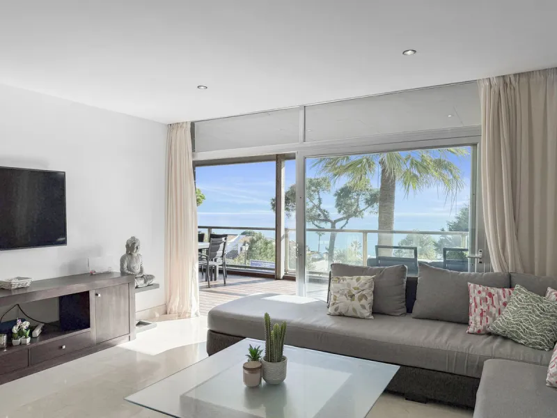 Panoramic Sea View Apartment in La Paloma, Manilva