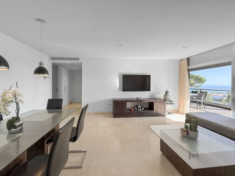 Panoramic Sea View Apartment in La Paloma, Manilva