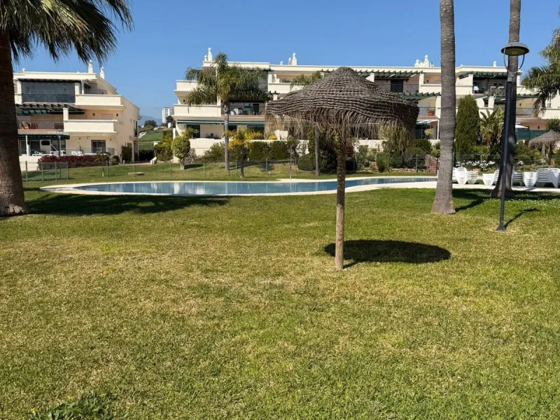 Apartment - Penthouse в продаже в Marbella, Málaga. В доме 2 спален и 2 ванных комнат. Площадь дома 97 м²