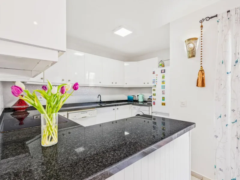 Discover this stunning 3-bedroom coastal home in the highly sought-after Bahía de Casares, where breathtaking sea and beach views create the perfect backdrop for everyday life. From the terrace of the lower living room, you can enjoy sights stretching acr
