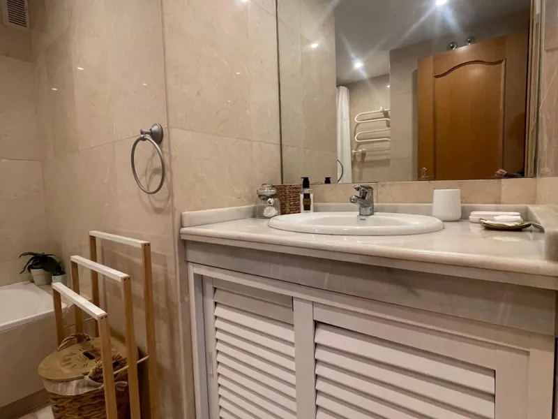 Tourist License Spacious 2-Bedroom Apartment in Torreblanca, Fuengirola