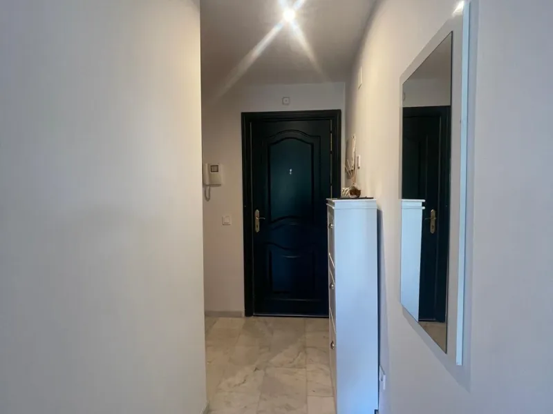 Tourist License Spacious 2-Bedroom Apartment in Torreblanca, Fuengirola