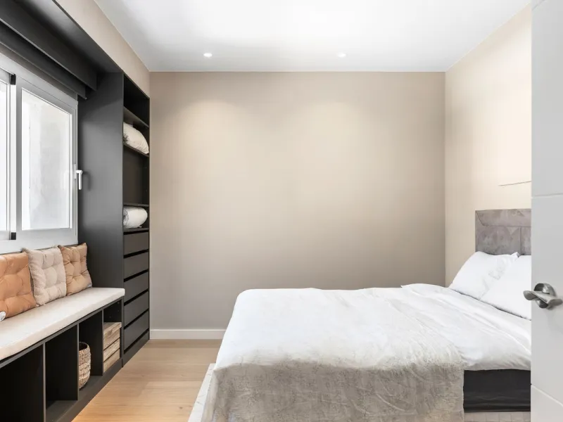 Exceptional opportunity in the reputable urbanisation of Royal Gardens, next to Centro Plaza.