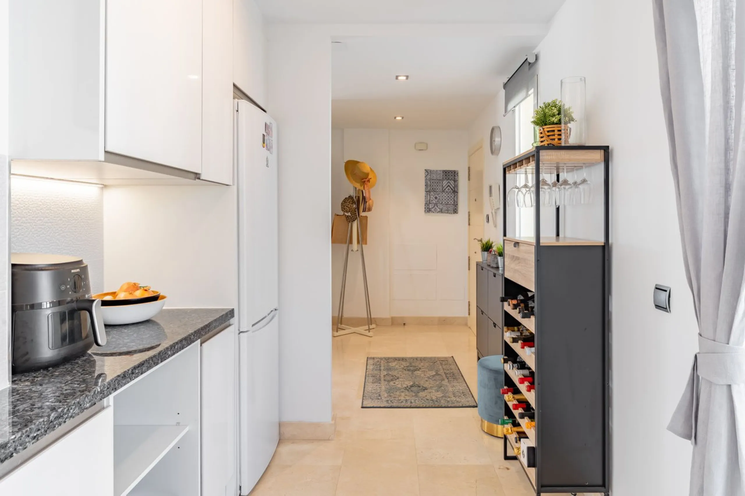 PROPERTY HIGHLIGHTS: