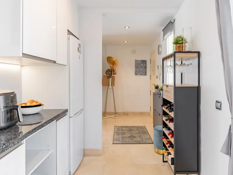 PROPERTY HIGHLIGHTS: