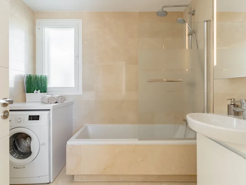 PROPERTY HIGHLIGHTS:
