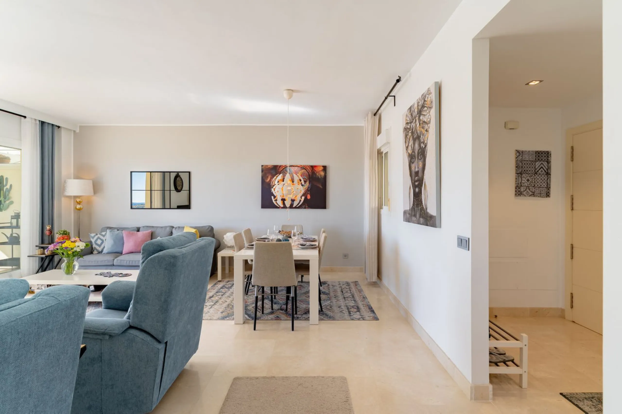 PROPERTY HIGHLIGHTS: