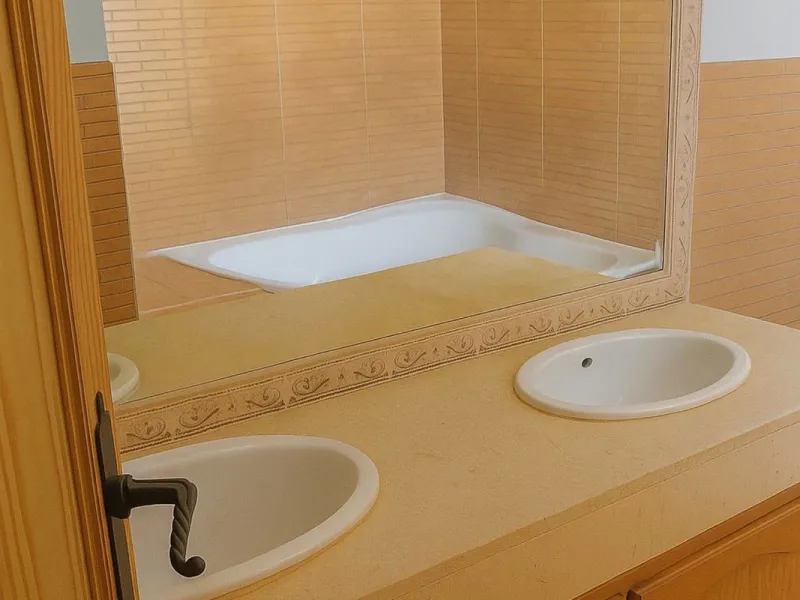 Charming 3-Bedroom Townhouse with Private Garden & BBQ in Bel Air, New Golden Mile, Estepona