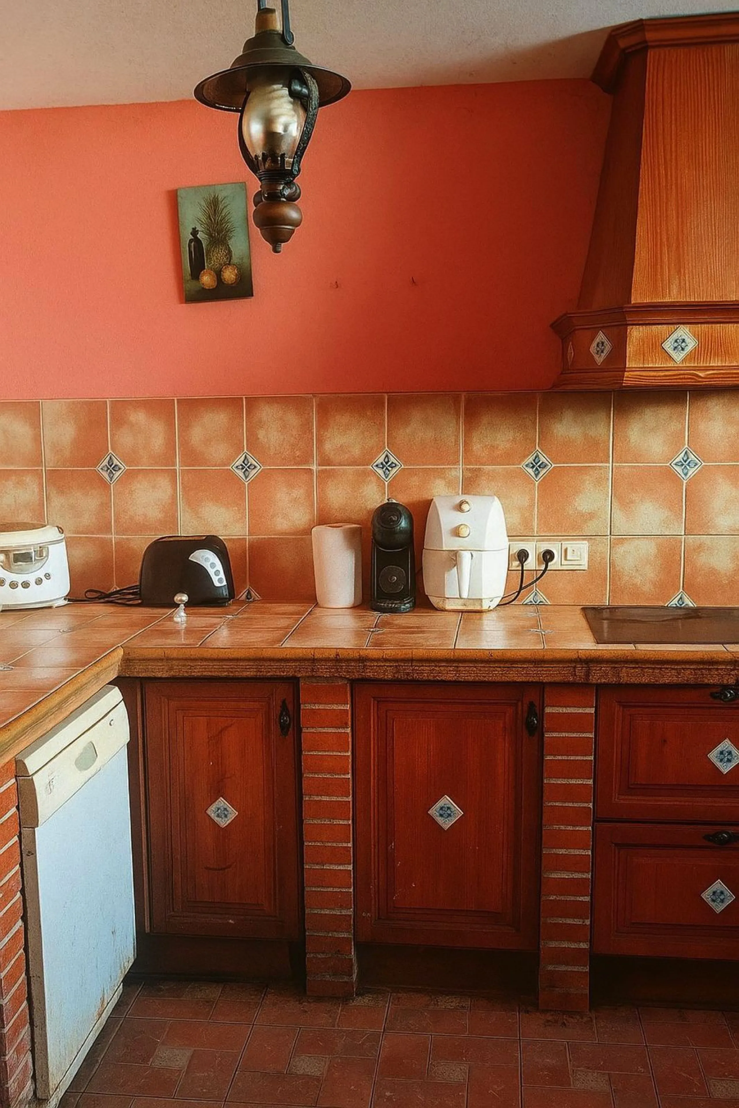Charming 3-Bedroom Townhouse with Private Garden & BBQ in Bel Air, New Golden Mile, Estepona
