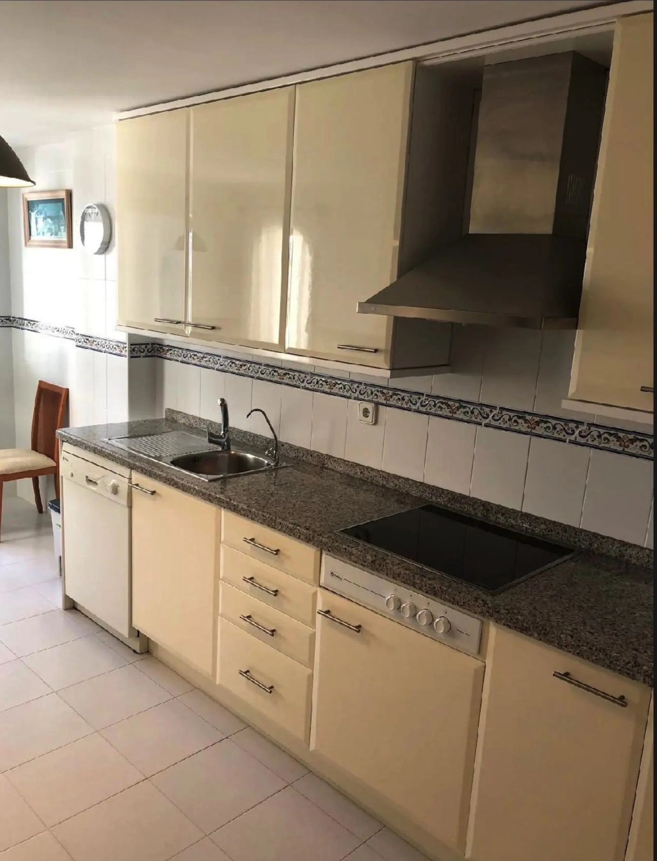 Magnificent Frontline Beach Apartment with Sea Views in Marina de la Duquesa, Manilva – Luxury Resort Living on the Costa del Sol!