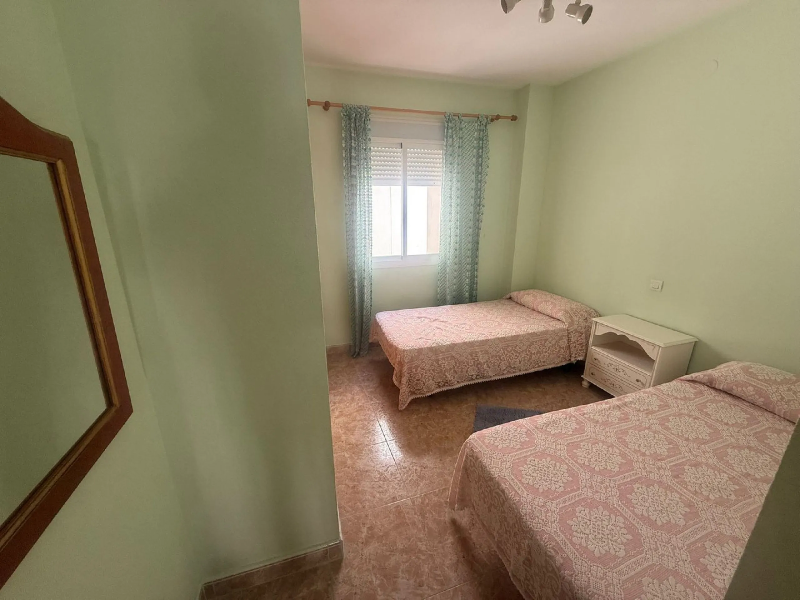 Bright South-Facing 3-Bedroom Apartment – Just Steps from the Beach & Marina, Puerto de Estepona
