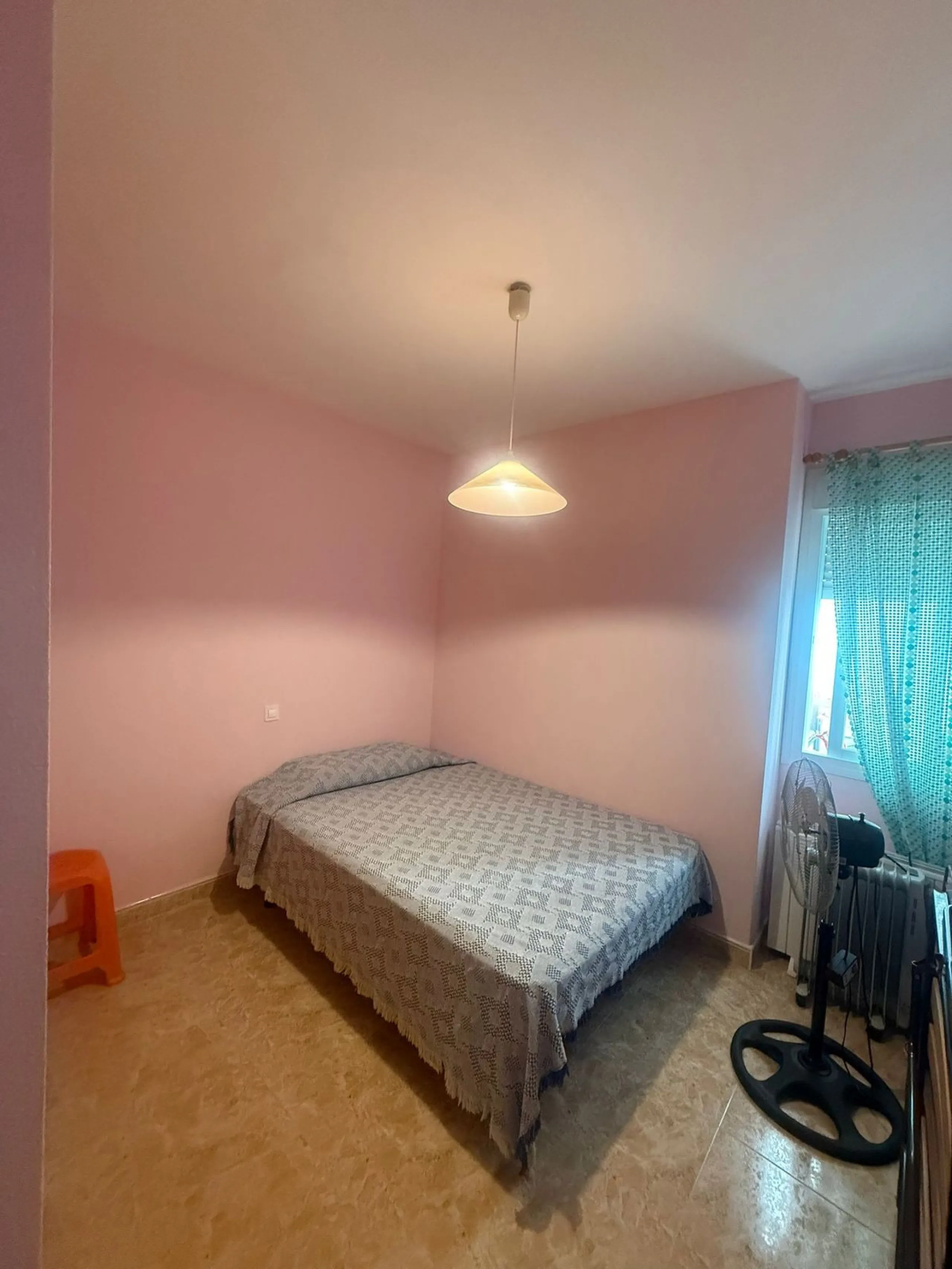 Bright South-Facing 3-Bedroom Apartment – Just Steps from the Beach & Marina, Puerto de Estepona