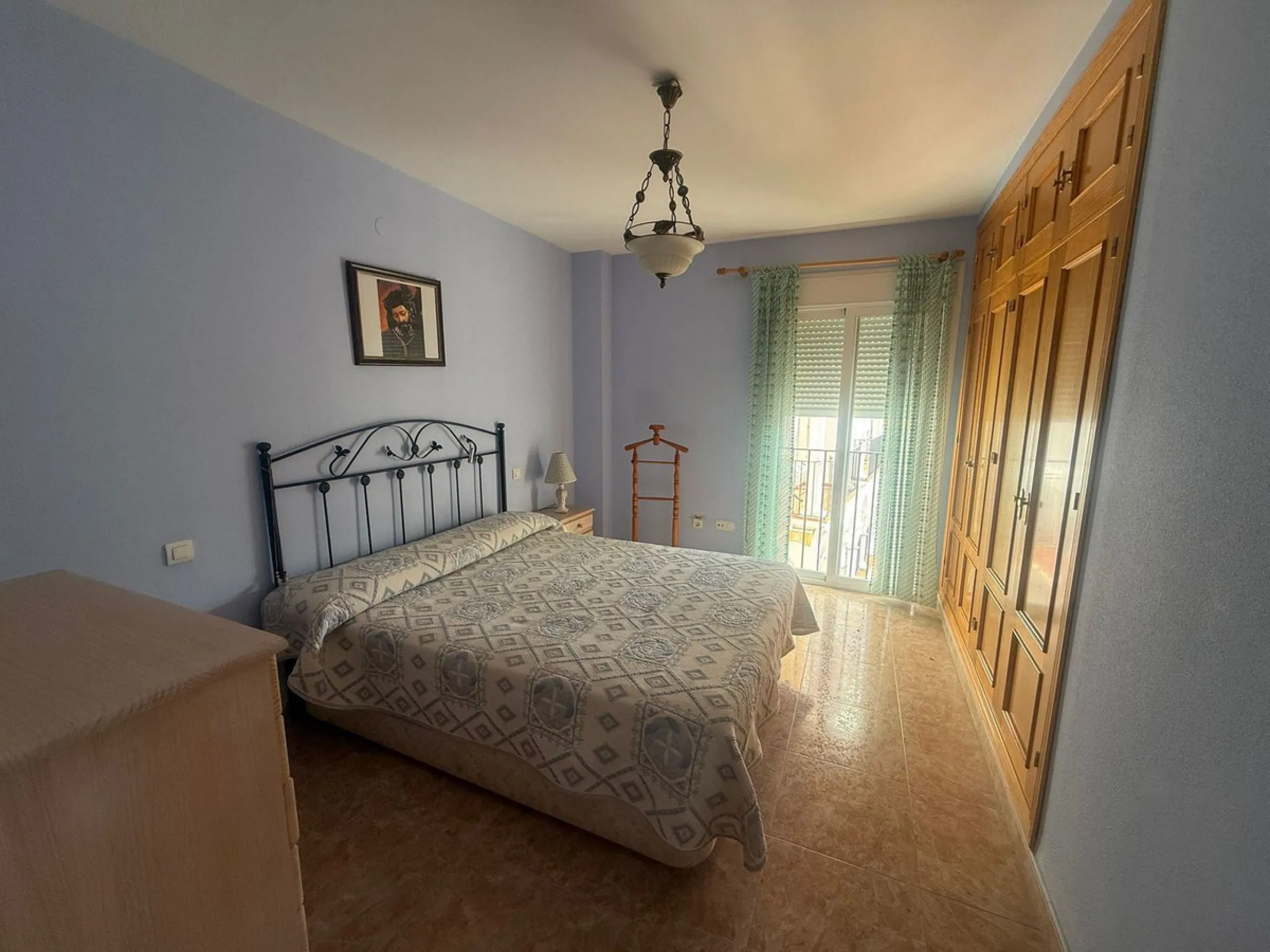 Bright South-Facing 3-Bedroom Apartment – Just Steps from the Beach & Marina, Puerto de Estepona