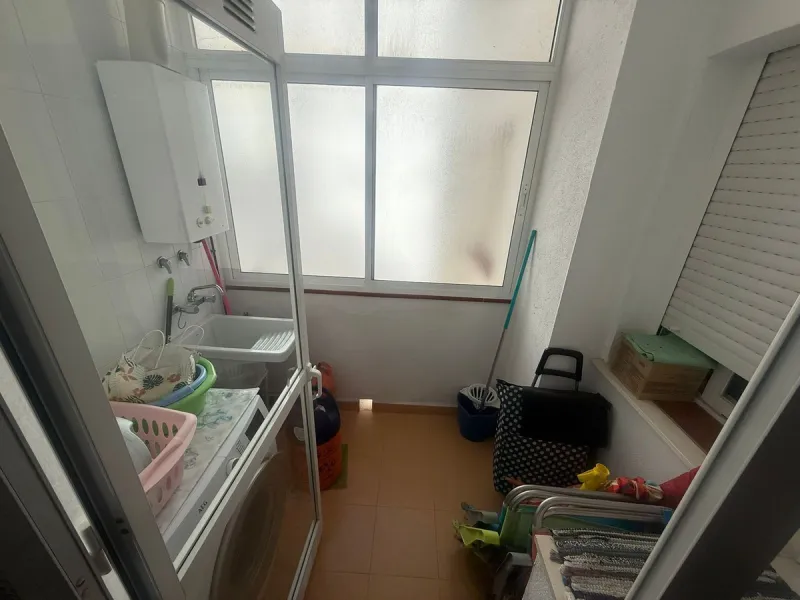 Bright South-Facing 3-Bedroom Apartment – Just Steps from the Beach & Marina, Puerto de Estepona
