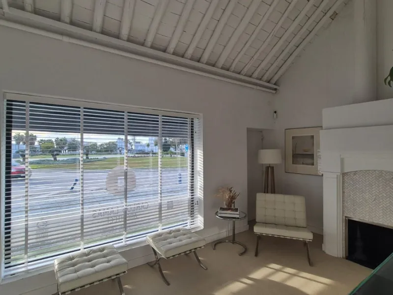 Exceptional Detached House in San Pedro Pueblo, Marbella – Prime Investment Opportunity on Bulevar San Pedro Alcántara with High Development Potential