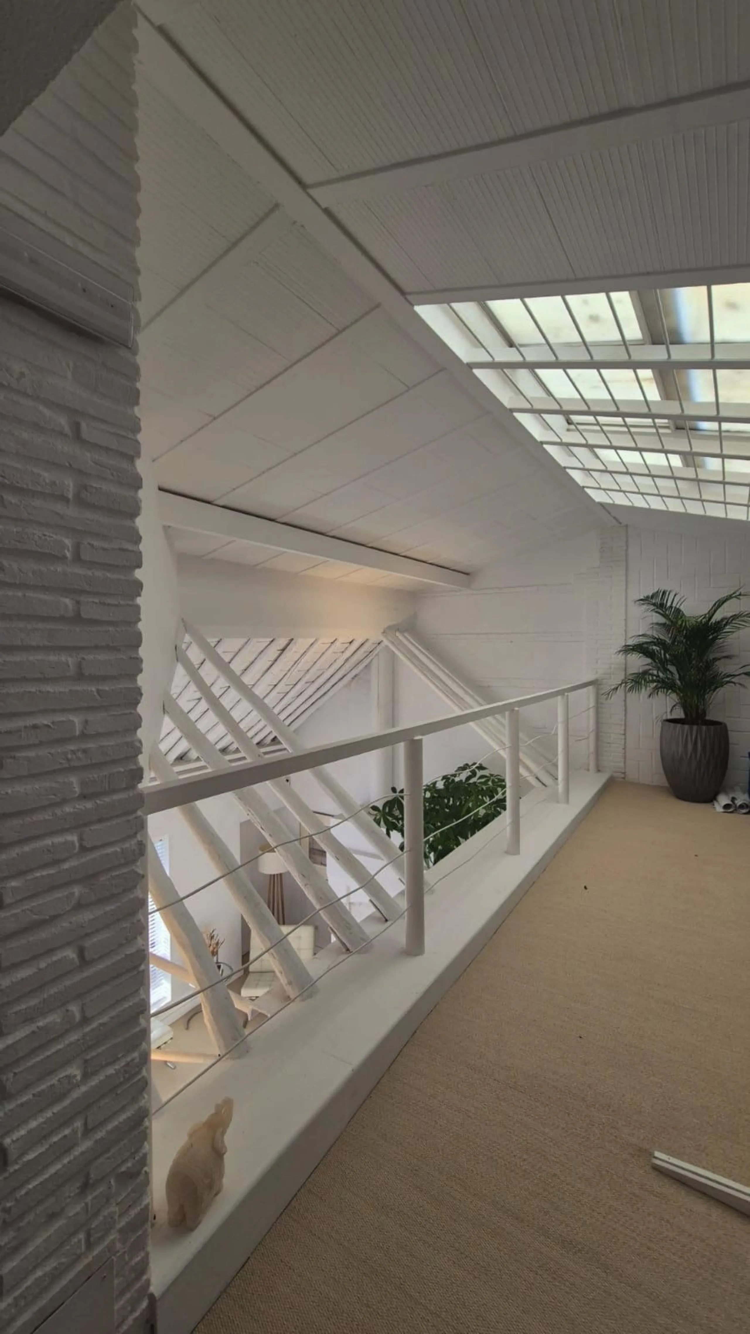 Exceptional Detached House in San Pedro Pueblo, Marbella – Prime Investment Opportunity on Bulevar San Pedro Alcántara with High Development Potential