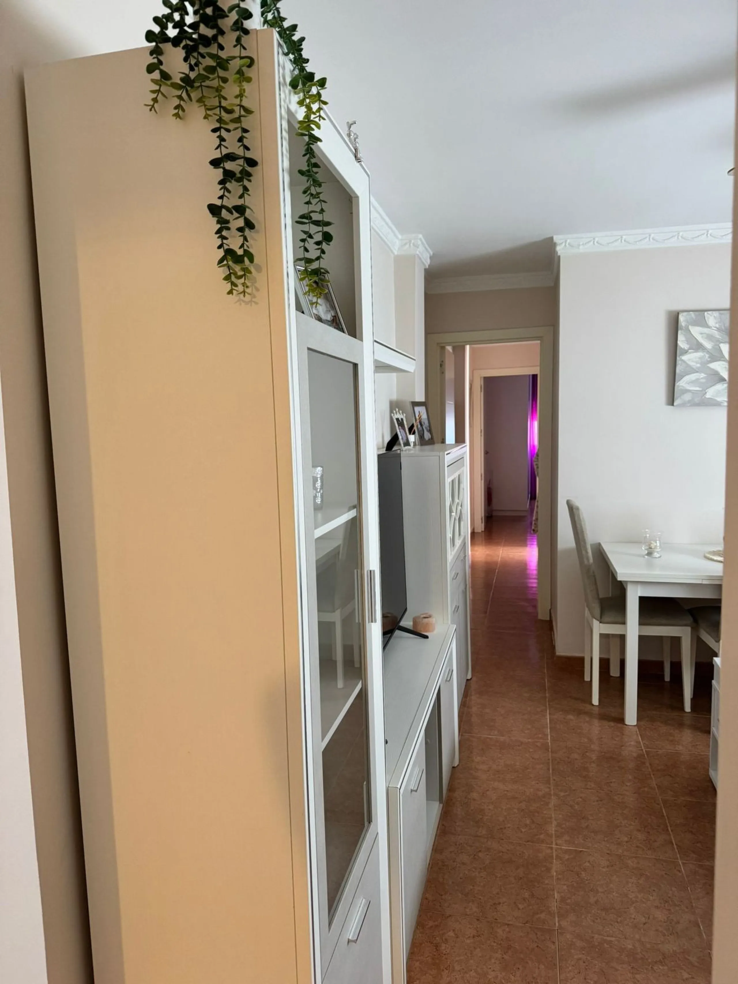 Charming 7th-Floor Apartment with Pleasant Views in Plaza de Toros, Marbella – Move-In Ready with Furniture Included!