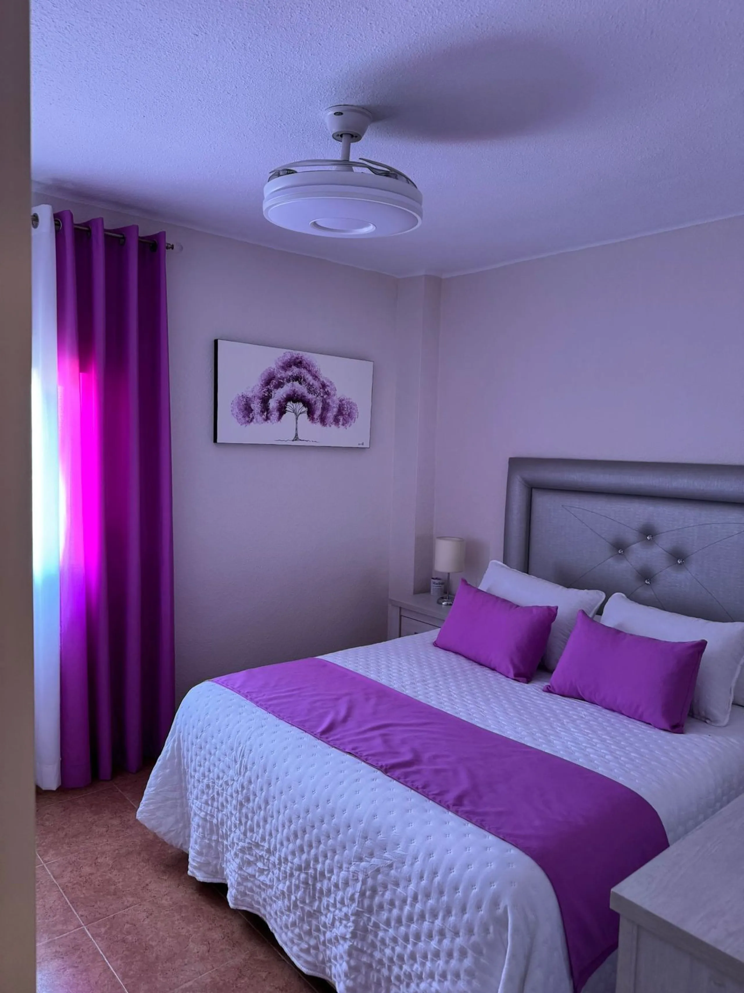 Charming 7th-Floor Apartment with Pleasant Views in Plaza de Toros, Marbella – Move-In Ready with Furniture Included!