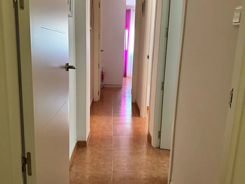 Charming 7th-Floor Apartment with Pleasant Views in Plaza de Toros, Marbella – Move-In Ready with Furniture Included!