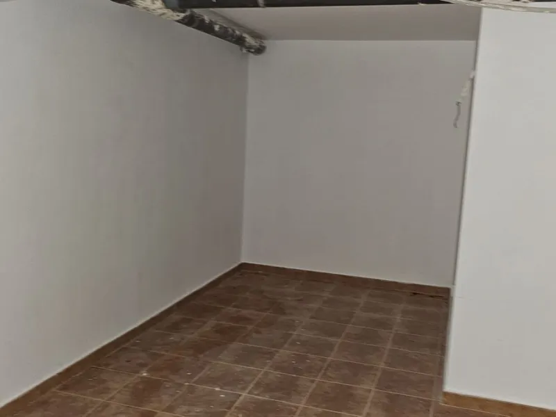 Discover this charming detached house in the exclusive Doña Julia residential complex in Casares, Málaga. A property that combines comfort, spaciousness, and a prime location, ideal for those seeking tranquility, quality of life, and an enviable natural s
