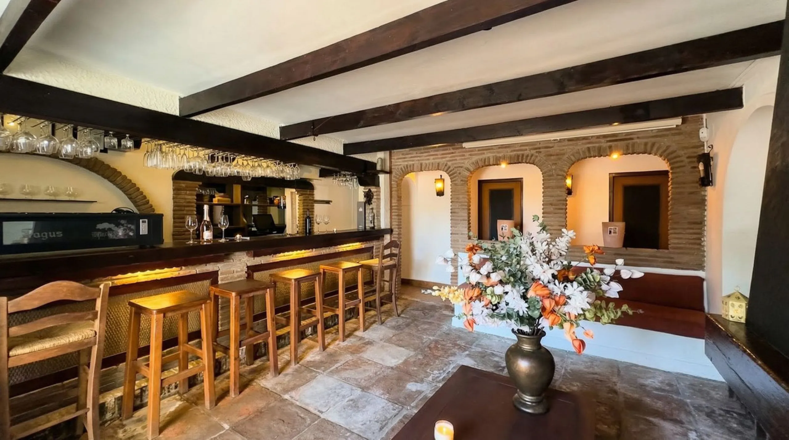 Restaurant and Apartment for Sale – An Exceptional Investment Opportunity on the Costa del Sol