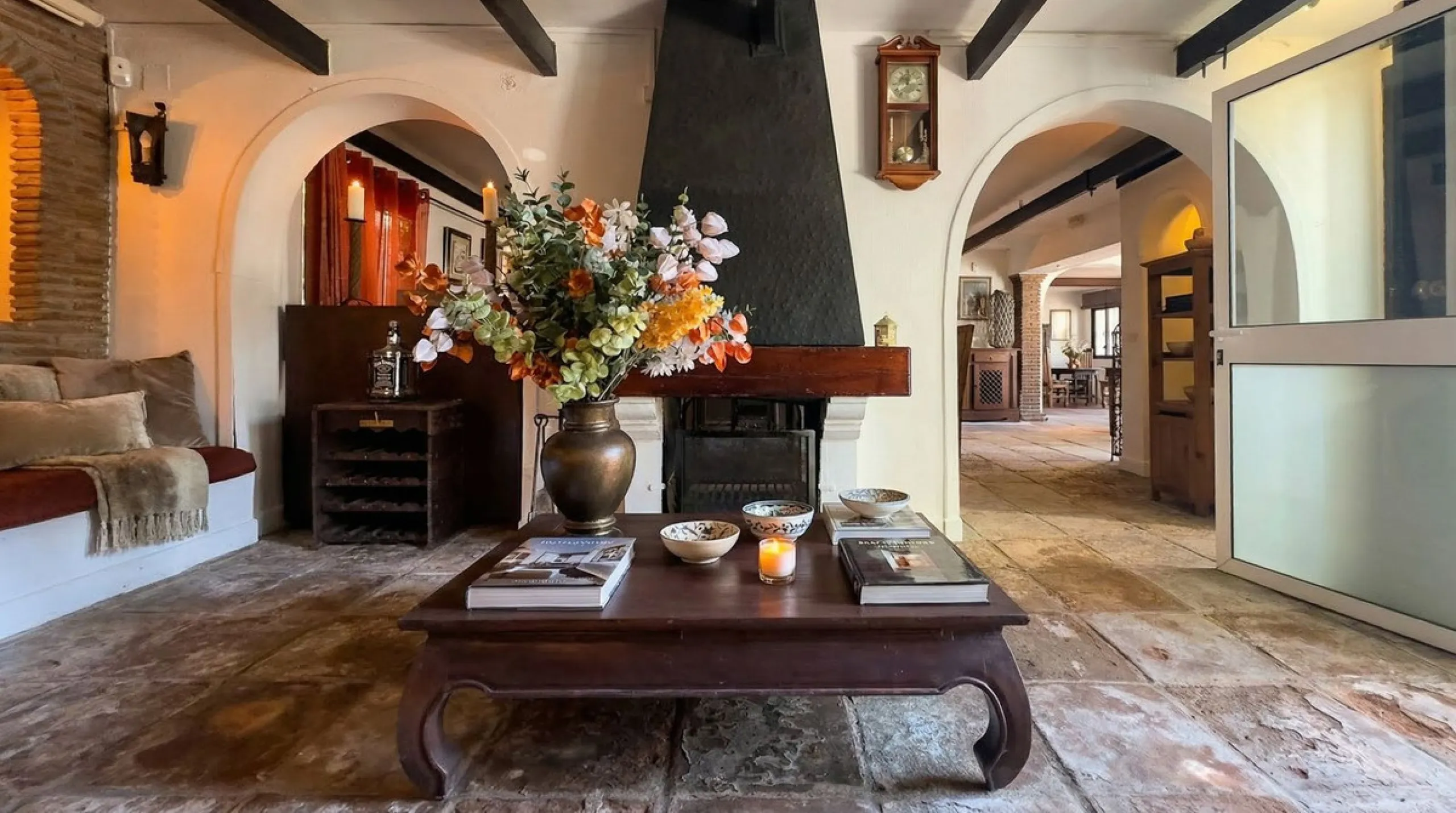 Restaurant and Apartment for Sale – An Exceptional Investment Opportunity on the Costa del Sol