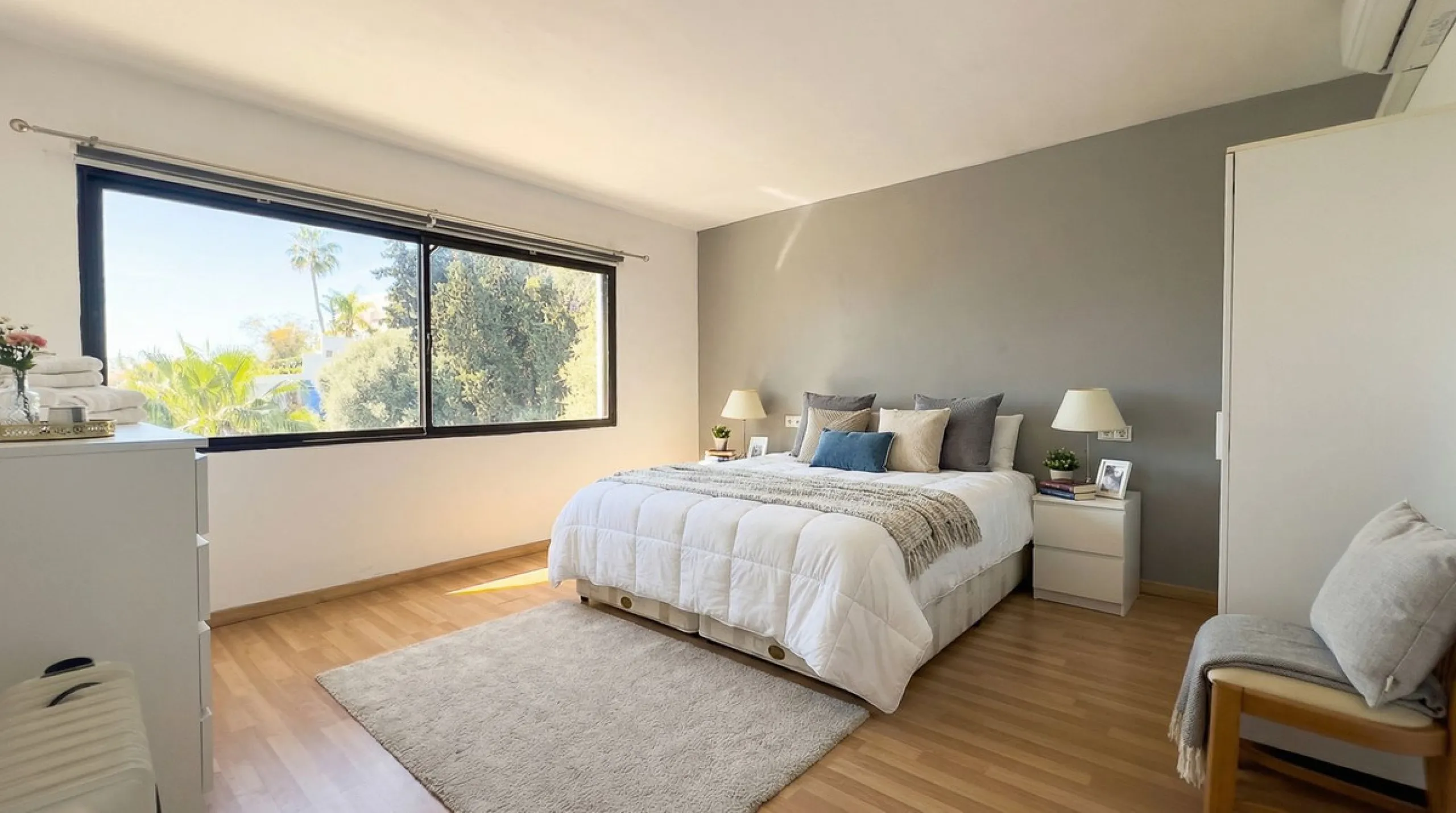 Restaurant and Apartment for Sale – An Exceptional Investment Opportunity on the Costa del Sol