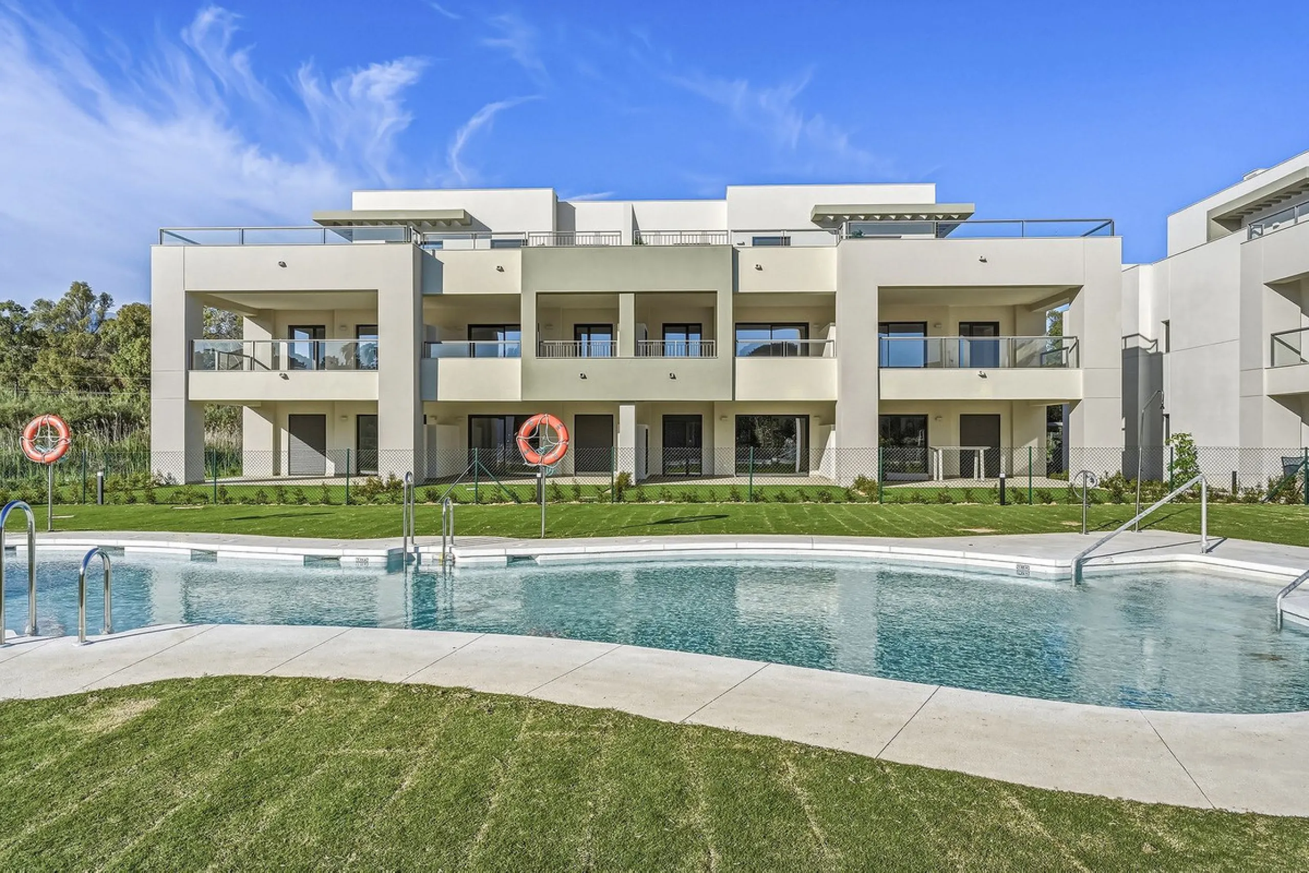 Modern 3-Bedroom Corner Apartment with West Orientation in Casares Beach