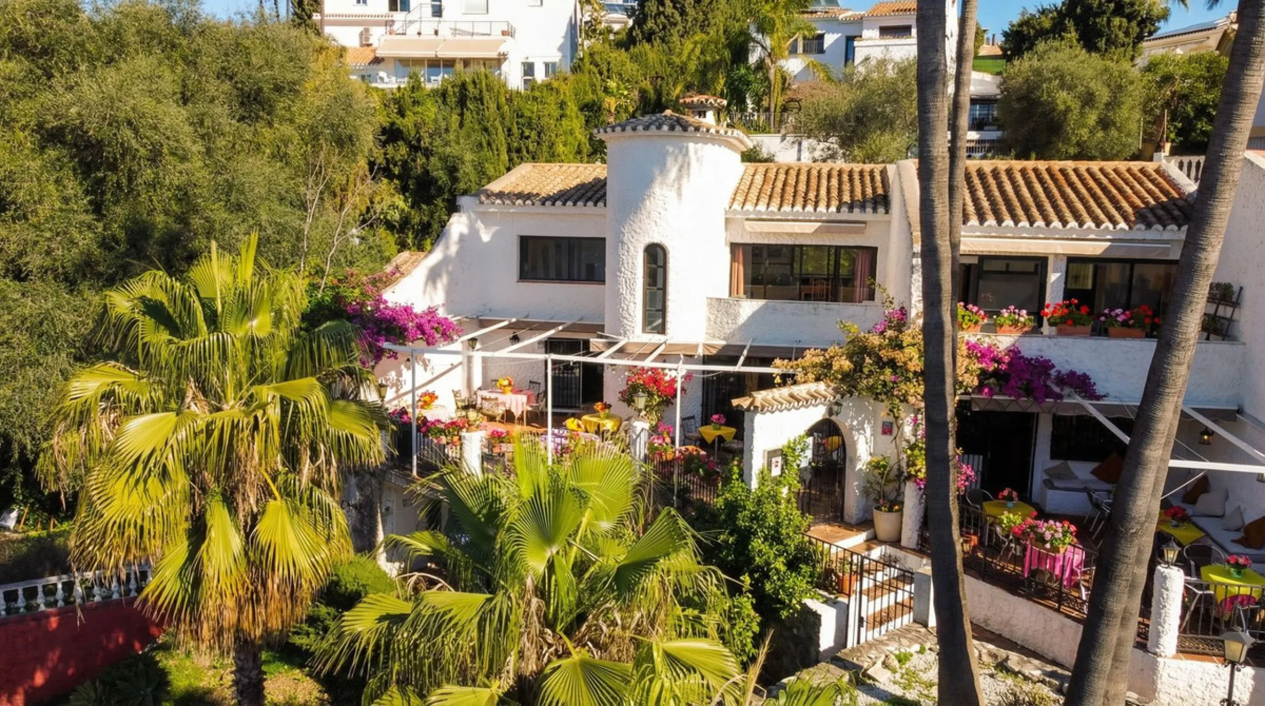 Restaurant and Apartment for Sale – An Exceptional Investment Opportunity on the Costa del Sol