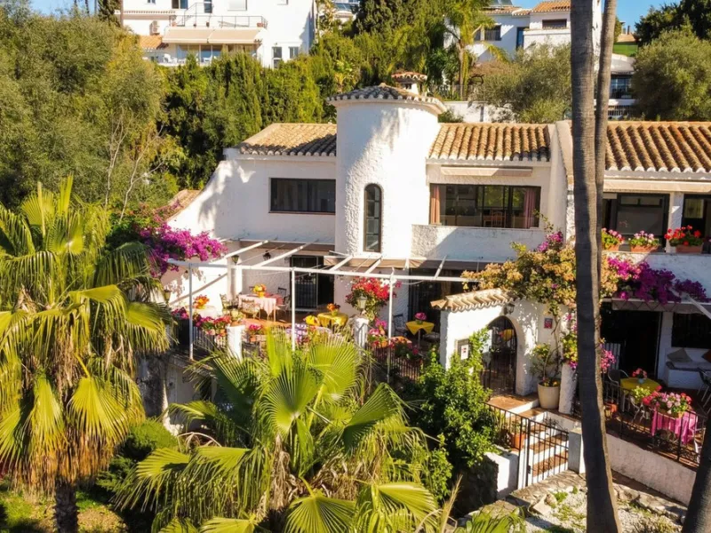 Restaurant and Apartment for Sale – An Exceptional Investment Opportunity on the Costa del Sol