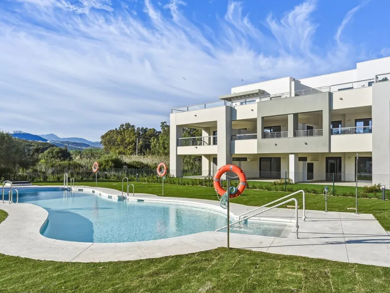 Modern 3-Bedroom Corner Apartment with West Orientation in Casares Beach
