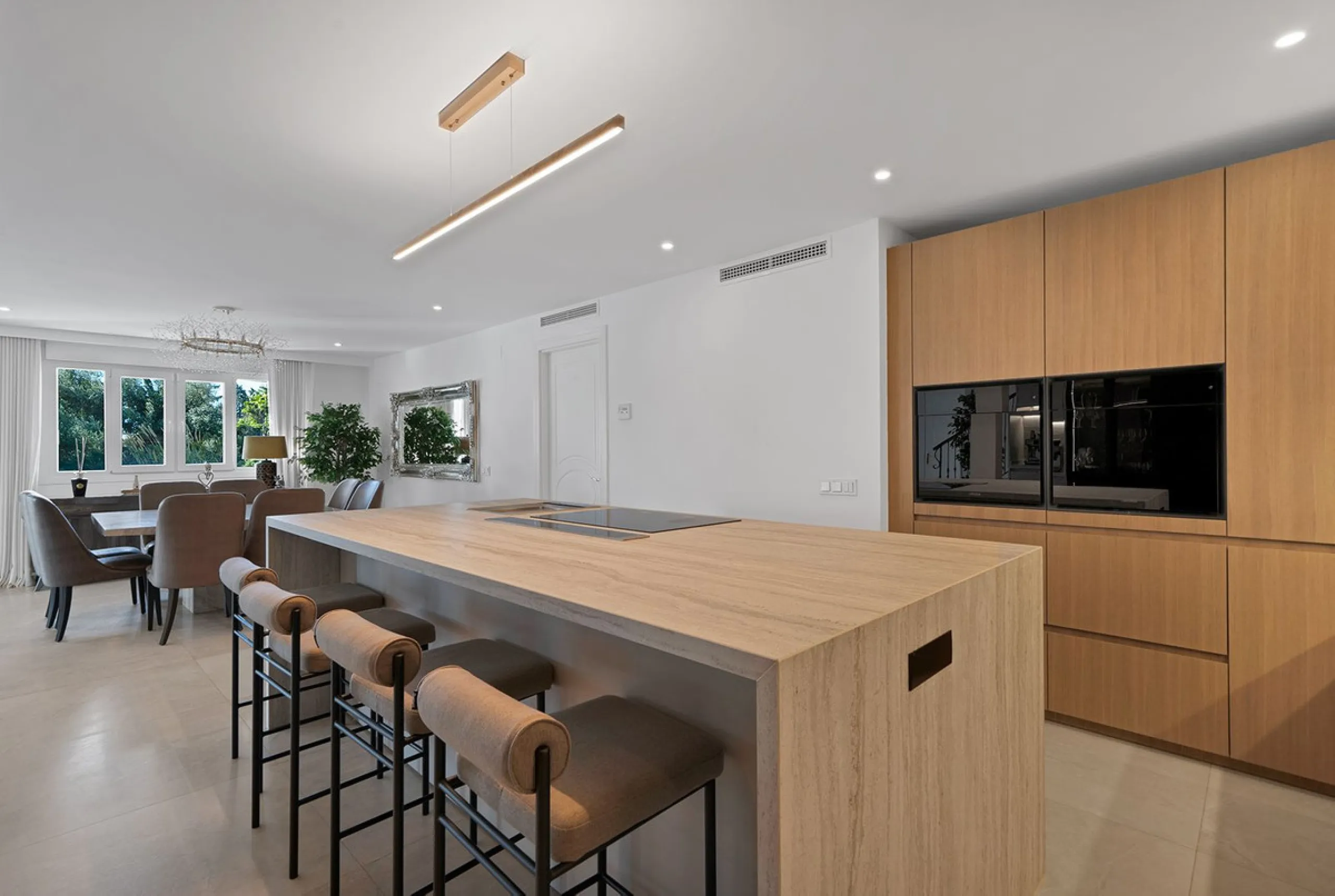 Set within one of Benalmádena's most sought-after residential enclaves, this exceptional detached villa is a refined expression of Mediterranean luxury, where contemporary comfort meets enduring Andalusian character.